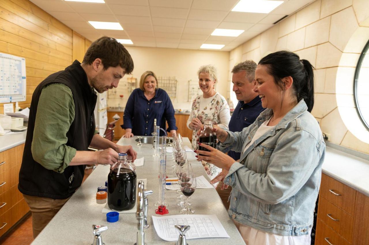 דירות פנולה A Coonawarra Experience מראה חיצוני תמונה